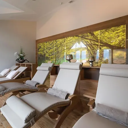 Hotel Gruenauerhof 4*