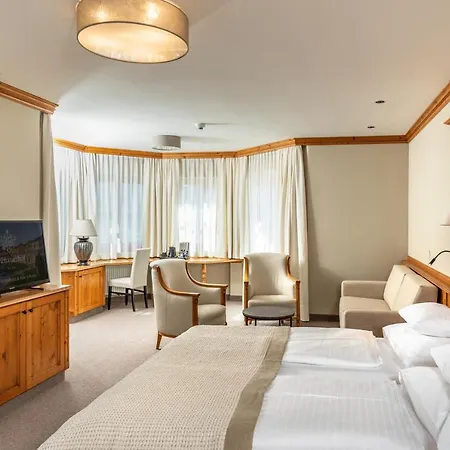Grünauerhof 4*