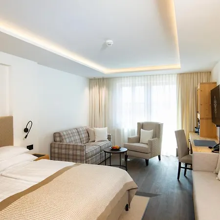 ホテル グリュナウアーホフ