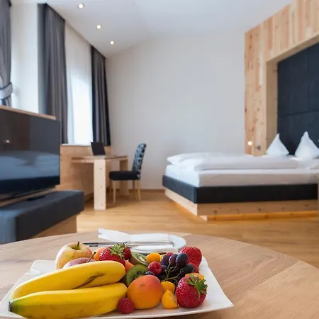 Gruenauerhof 4*