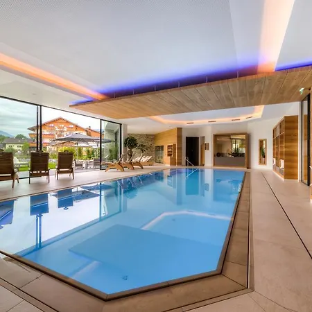 Gruenauerhof Hotel 4*