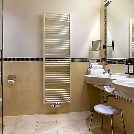 Gruenauerhof Hotel 4*