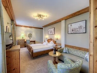 Hotel Gruenauerhof 4*